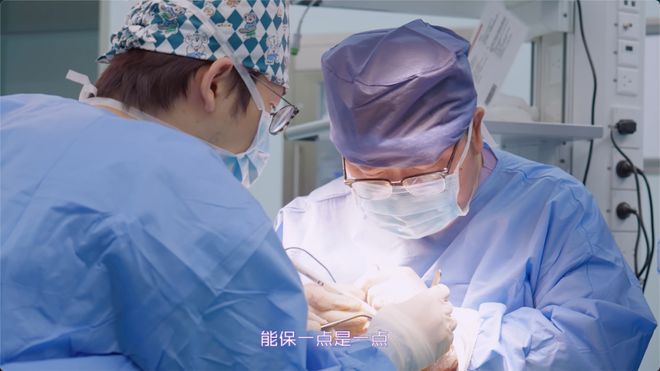 小概率”奇迹以医者仁心守护生命微光不朽情缘版《闪闪的儿科医生》书写“(图3)