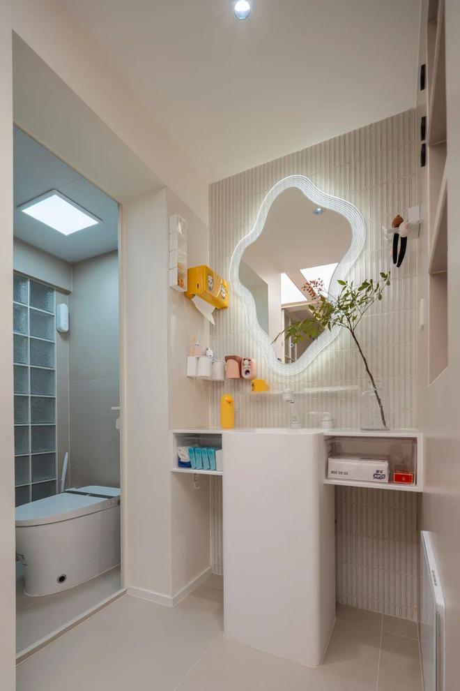 老破小收获温暖明亮学区房幸福十足!不朽情缘平台推荐他带妻女搬回56㎡(图7) 老破小收获温暖明亮学区房幸福十足!不朽情缘平台推荐他带妻女搬回56㎡(图7)